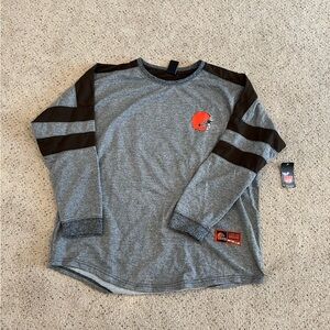 New with tags. Never worn. Mens NFL sideline crew neck. XL